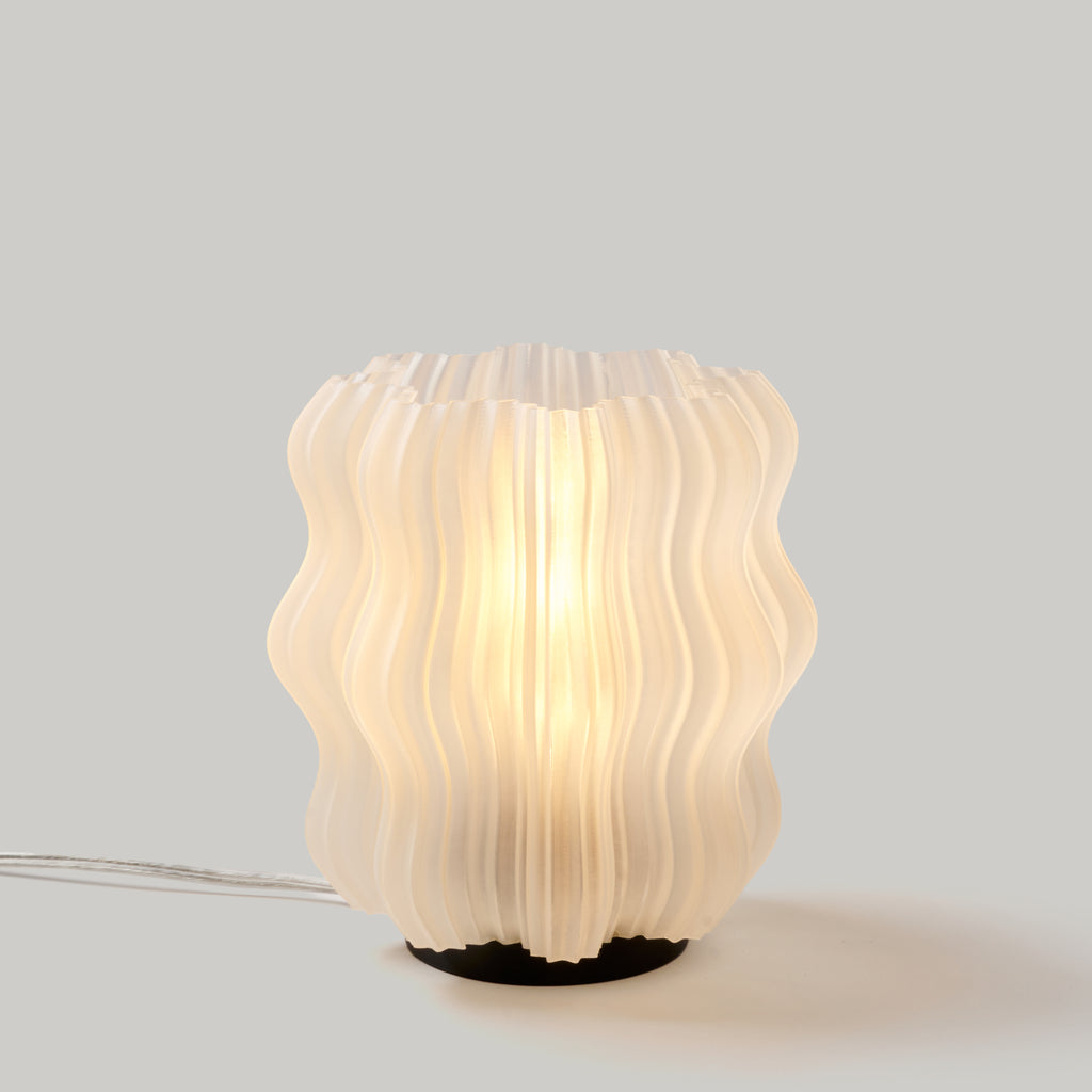 Wired Mini Wavy Lamp in Natural on white background
